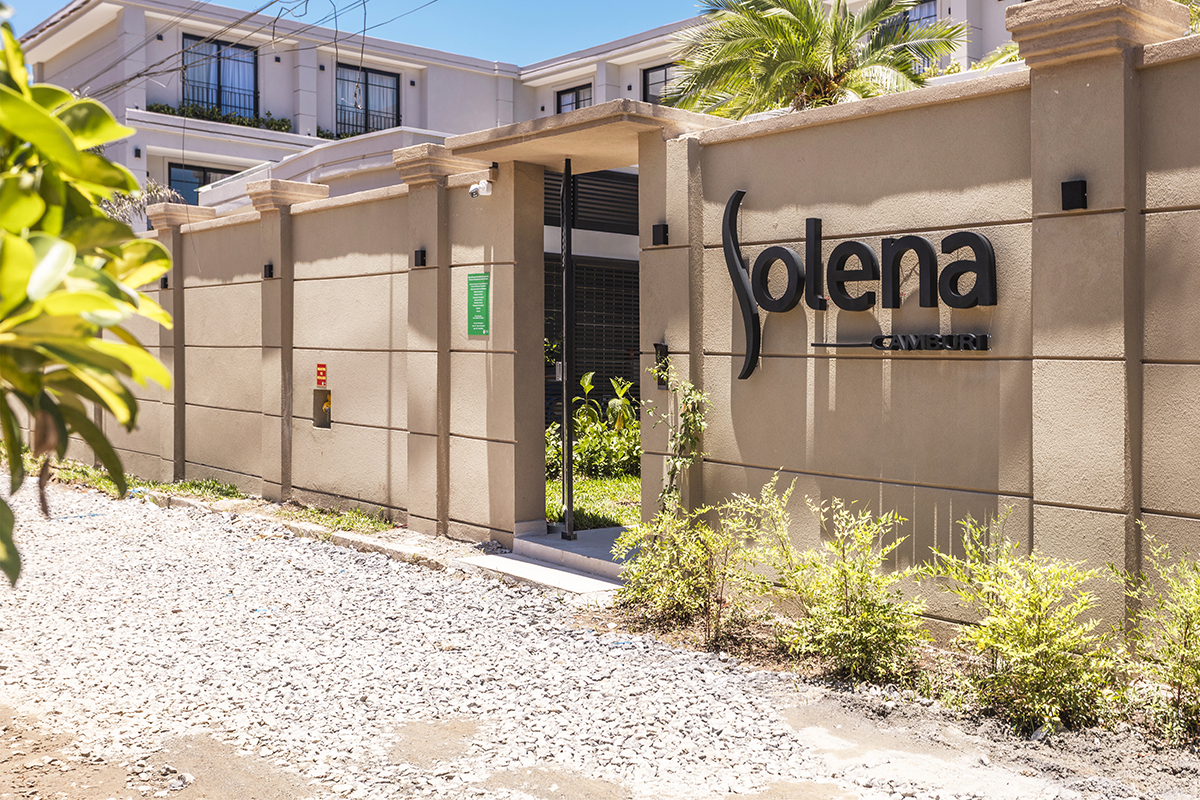 Hotel Solena Camburi.